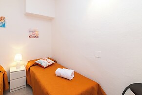 I Fari 72 600mt From The Beach