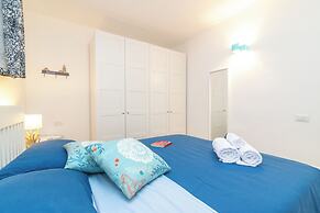 I Fari 72 600mt From The Beach