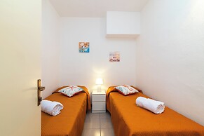 I Fari 72 600mt From The Beach