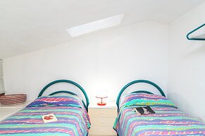 I Fari 124 600mt From The Beach