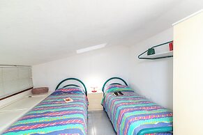 I Fari 124 600mt From The Beach