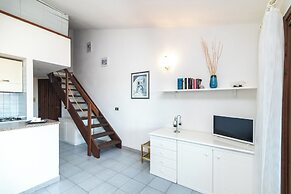 I Fari 124 600mt From The Beach