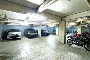 OYO LIfe 93129 Kost Mangga