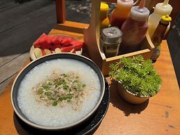 Khao Yai Lake Hill Resort