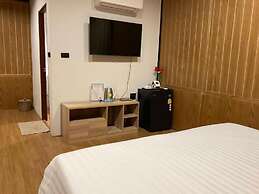 Khao Yai Lake Hill Resort