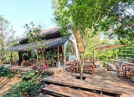 Khao Yai Lake Hill Resort