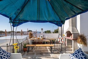 Good Vibes Luxury Sea View