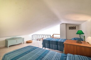 Il Borgo 13/2 700mt From The Beach