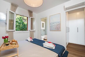 Piazzetta Albatros 50m From The Beach