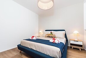 Piazzetta Albatros 50m From The Beach