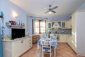 Il Borgo C8 700 Mt From The Beach