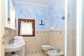 Il Borgo C8 700 Mt From The Beach