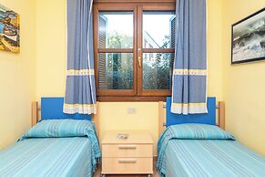 Il Borgo C8 700 Mt From The Beach