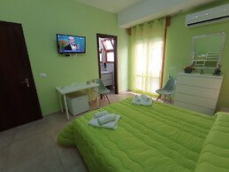 B&B LUNGOMARE GALILEI