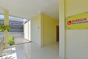 OYO Life 90675 Ld Residence