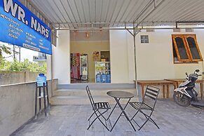 OYO Life 90675 Ld Residence