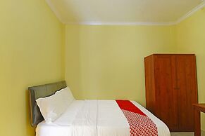 OYO Life 90675 Ld Residence