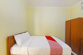 OYO Life 90675 Ld Residence