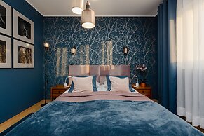 Stylish Apartment in Żoliborz by Renters