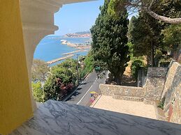 La terrazza nel blu