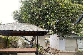 OYO Life Kos Bu Luh Mangku