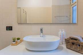 Amendola House by Wonderful Italy