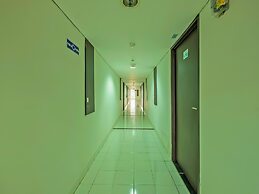 OYO Life 92649 Jarrdin Apartment By Glory