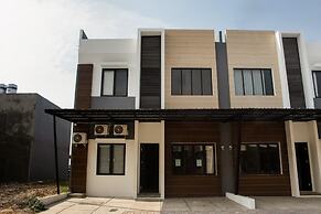 OYO Life 3251 D'daun Inn