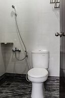 OYO Life 3251 D'daun Inn