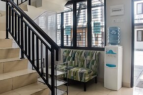 OYO Life 3251 D'daun Inn