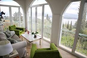 Sinies Stone Cottage - NE Corfu