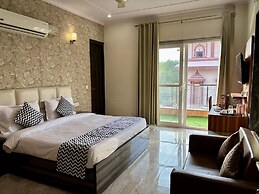 Homefort Stays, Millennium City Centre Gurugram