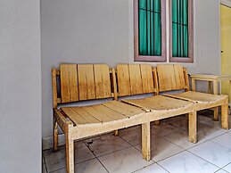 OYO Life 92709 Kost Teras Cikapundung Syariah