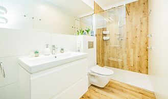 Seaside Garden Apartments & Wellness