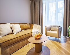 Seaside Garden Apartments & Wellness