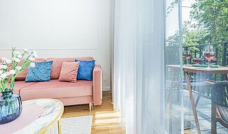 Seaside Garden Apartments & Wellness