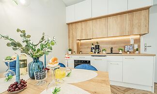 Seaside Garden Apartments & Wellness