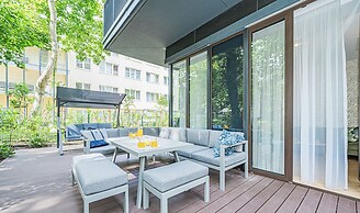 Seaside Garden Apartments & Wellness