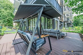 Seaside Garden Apartments & Wellness