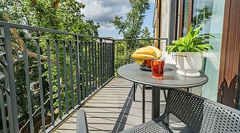 Seaside Garden Apartments & Wellness