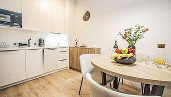 Seaside Garden Apartments & Wellness