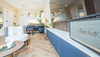 Seaside Garden Apartments & Wellness