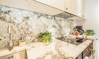 Seaside Garden Apartments & Wellness