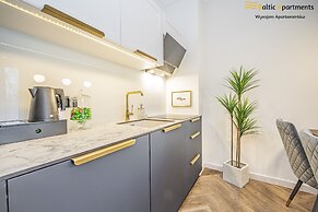 Seaside Garden Apartments & Wellness