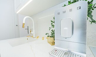 Seaside Garden Apartments & Wellness