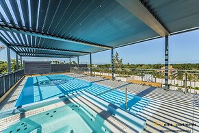 Seaside Garden Apartments & Wellness