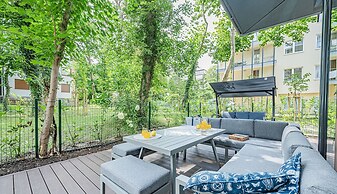 Seaside Garden Apartments & Wellness