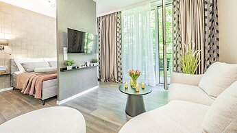 Seaside Garden Apartments & Wellness