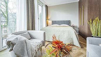 Seaside Garden Apartments & Wellness