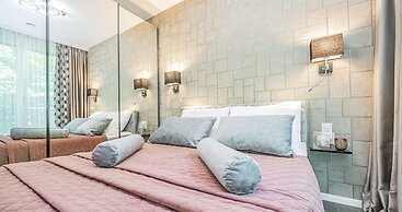 Seaside Garden Apartments & Wellness